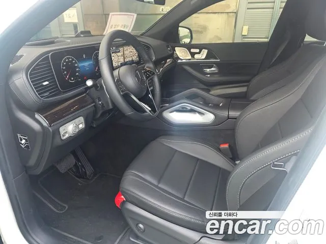 Mercedes-Benz GLE 2026 thumb 3