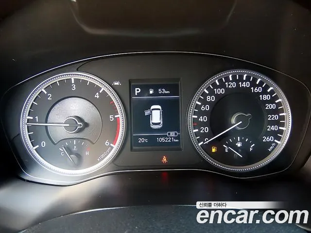 Hyundai Santa Fe 2018 thumb 8