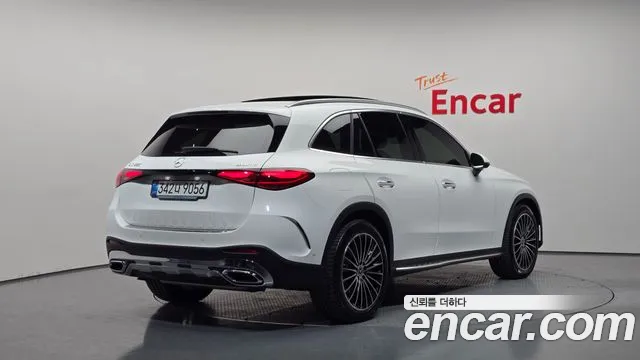Mercedes-Benz GLC 2025 thumb 2