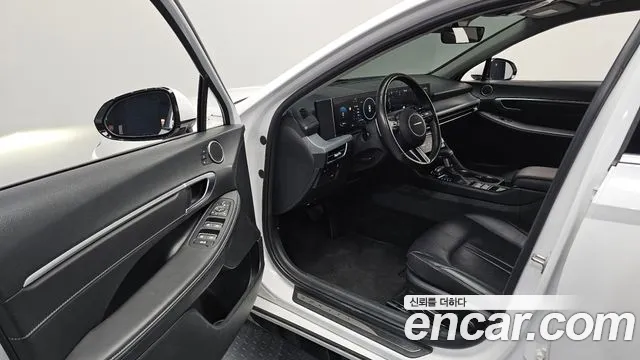 Hyundai Sonata 2023 thumb 9