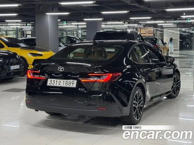 Toyota Camry 2026 thumb 3