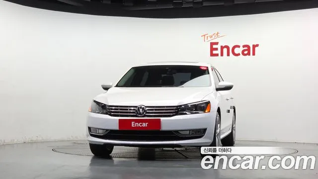 Volkswagen Passat (North America and China) 2013 thumb 3