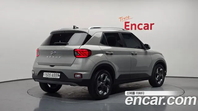 Hyundai Venue 2020 thumb 2