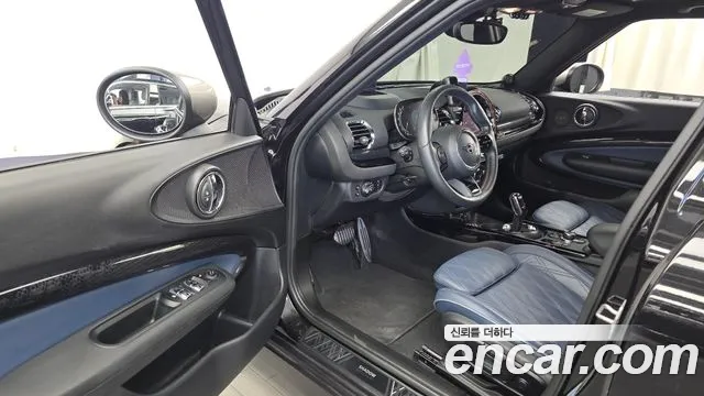MINI Clubman 2021 thumb 10