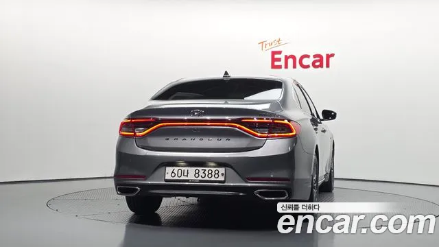 Hyundai Grandeur 2018 thumb 3