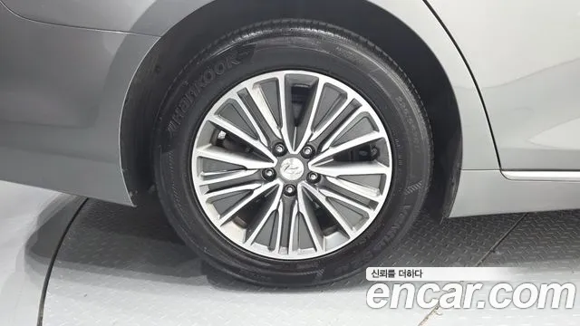 Hyundai Grandeur 2018 thumb 4