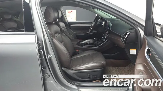 Hyundai Grandeur 2018 thumb 10