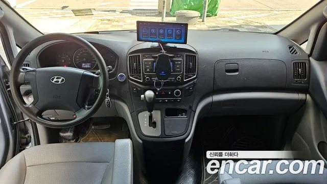 Hyundai Starex 2016 thumb 9
