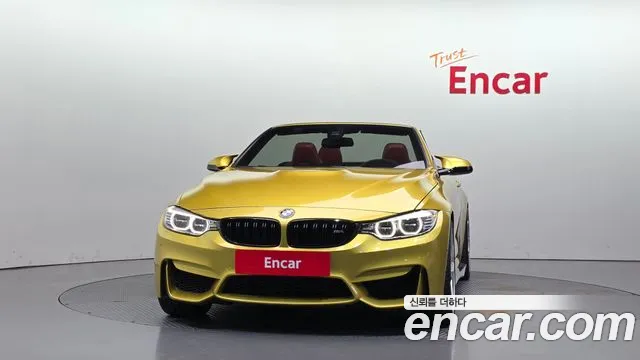 BMW M4 2015 thumb 3