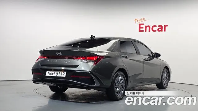 Hyundai Avante 2023 thumb 2