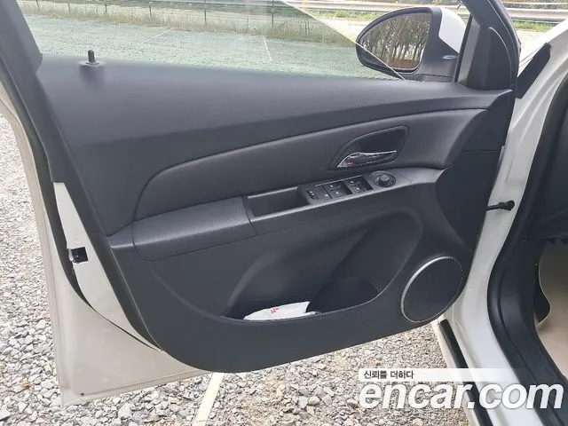 ChevroletGMDaewoo Cruze 2016 thumb 8