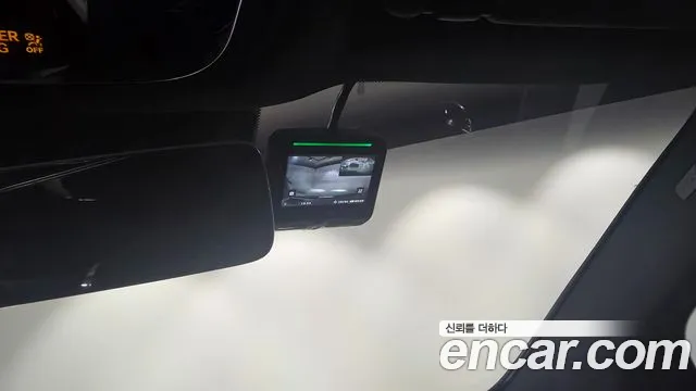 Mercedes-Benz EQE 2024 thumb 9