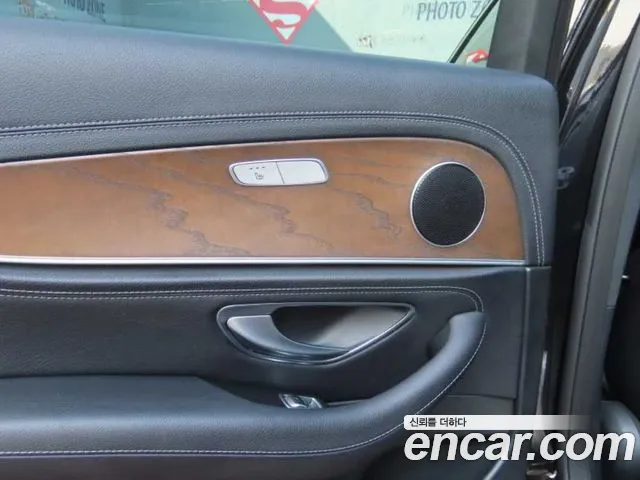 Mercedes-Benz E-Класс 2018 thumb 7