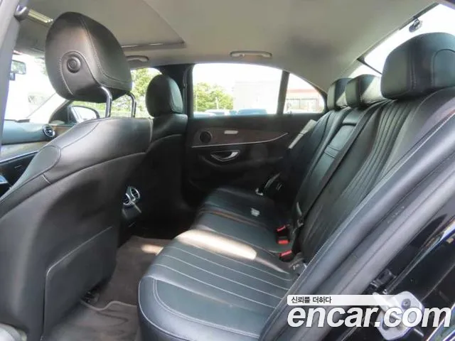 Mercedes-Benz E-Класс 2018 thumb 8