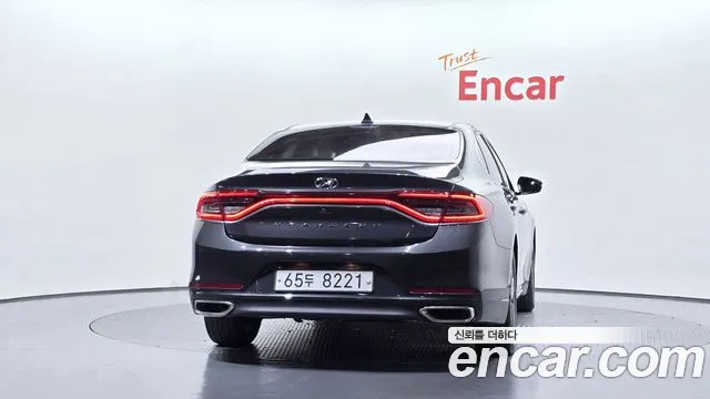Hyundai Grandeur 2017 thumb 4