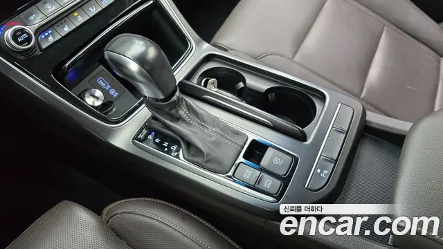 Hyundai Grandeur 2017 thumb 9