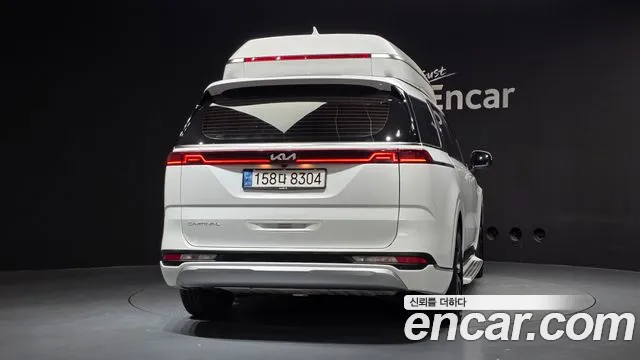 Kia Carnival 2021 thumb 4