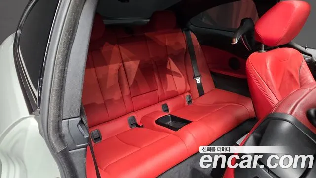 BMW 4-Series 2016 thumb 12