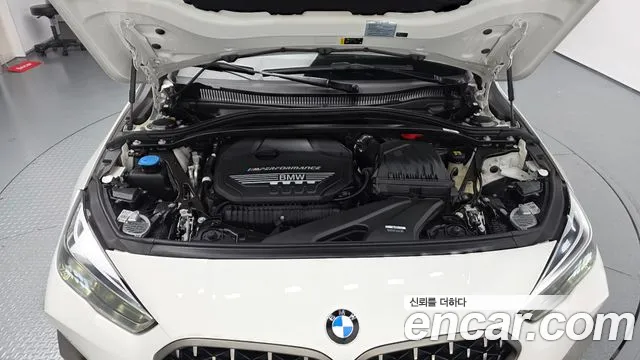 BMW 2-Series 2022 thumb 6