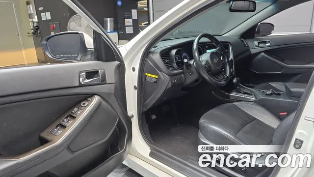Kia K5 2013 thumb 10