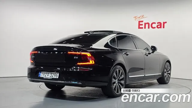 Volvo S90 2022 thumb 2