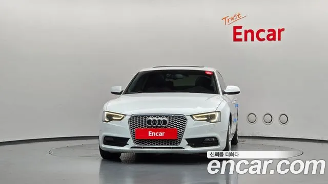 Audi A5 2013 thumb 3