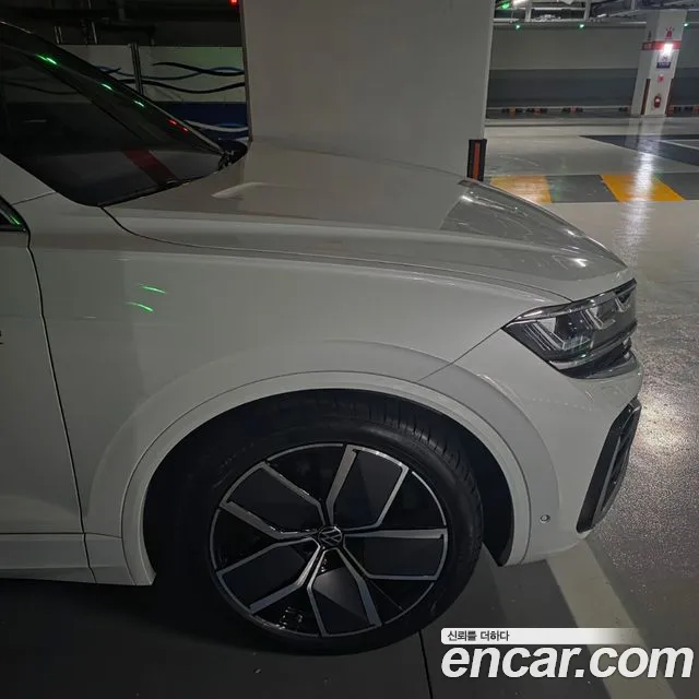 Volkswagen Touareg 2026 thumb 5