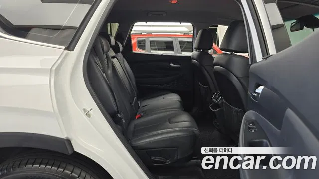 Hyundai Santa Fe 2019 thumb 12