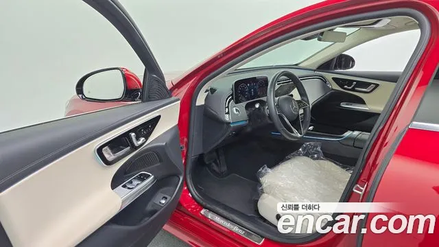 Mercedes-Benz E-Класс 2025 thumb 10