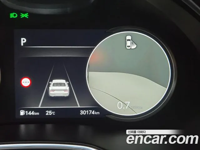 Genesis G80 2021 thumb 10