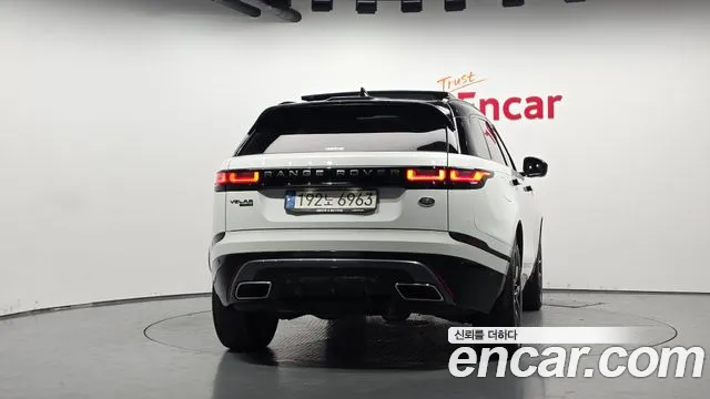 Land Rover Range Rover Velar 2022 thumb 4