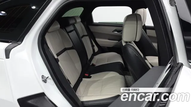 Land Rover Range Rover Velar 2022 thumb 11