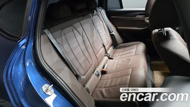 BMW X4 2023 thumb 11