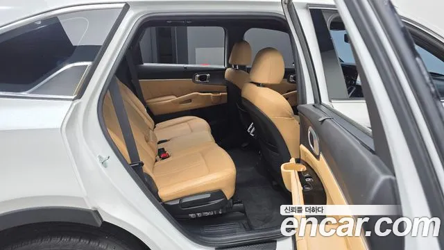 Kia Sorento 2023 thumb 12