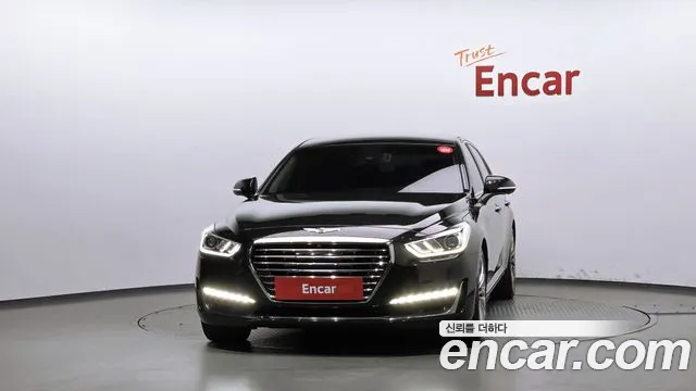Genesis G90 2018 thumb 3