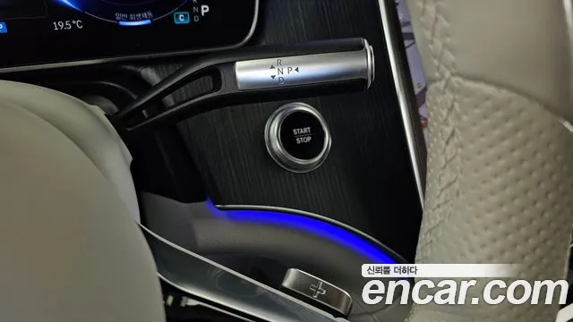 Mercedes-Benz EQS 2022 thumb 9