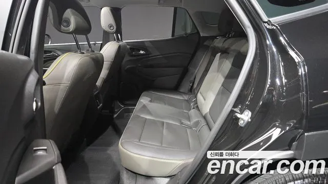 ChevroletGMDaewoo Tracker 2025 thumb 11