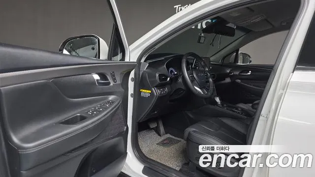 Hyundai Santa Fe 2019 thumb 10