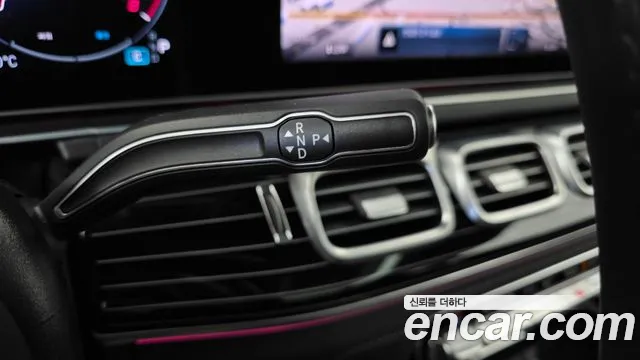 Mercedes-Benz GLS 2025 thumb 9