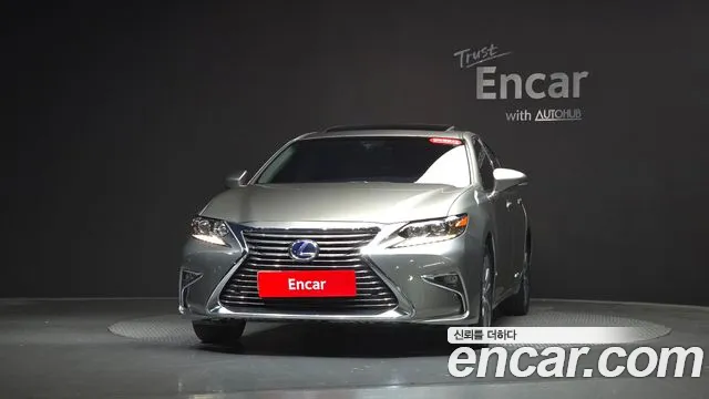 Lexus ES 2017 thumb 2