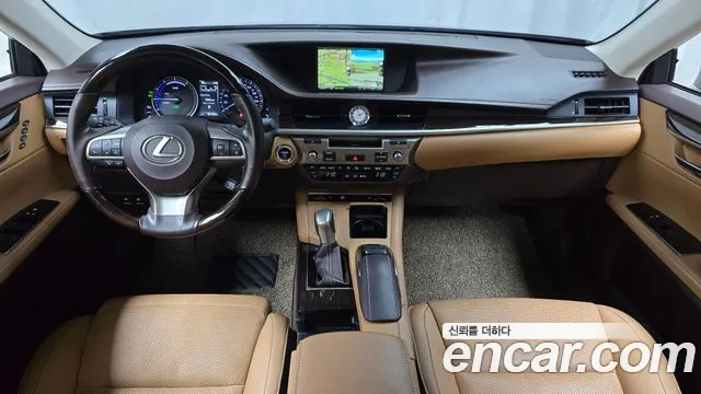 Lexus ES 2017 thumb 6