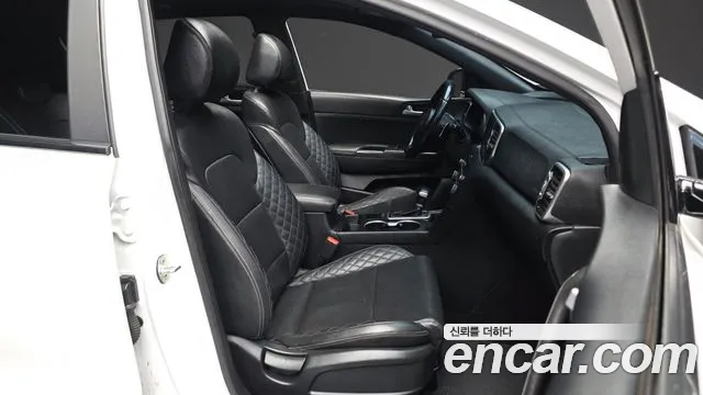Kia Sportage 2018 thumb 11