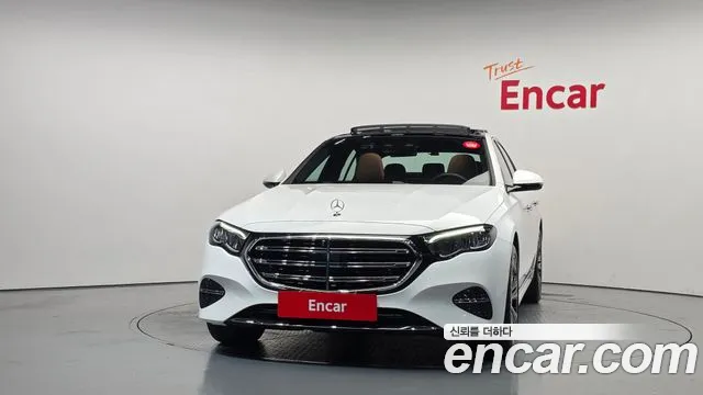 Mercedes-Benz E-Класс 2026 thumb 3