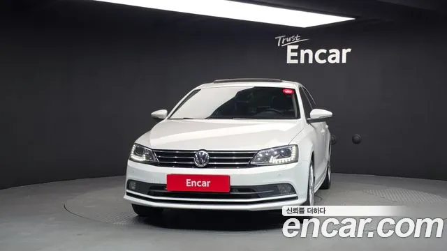 Volkswagen Jetta 2015 thumb 3