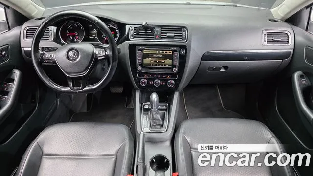 Volkswagen Jetta 2015 thumb 7