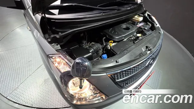 Hyundai Starex 2014 thumb 6