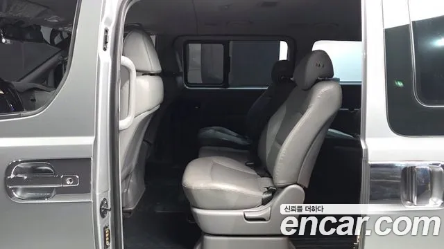 Hyundai Starex 2014 thumb 12