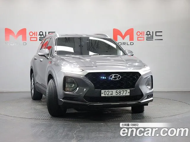 Hyundai Santa Fe 2018 thumb 2
