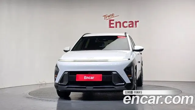 Hyundai Kona 2023 thumb 2