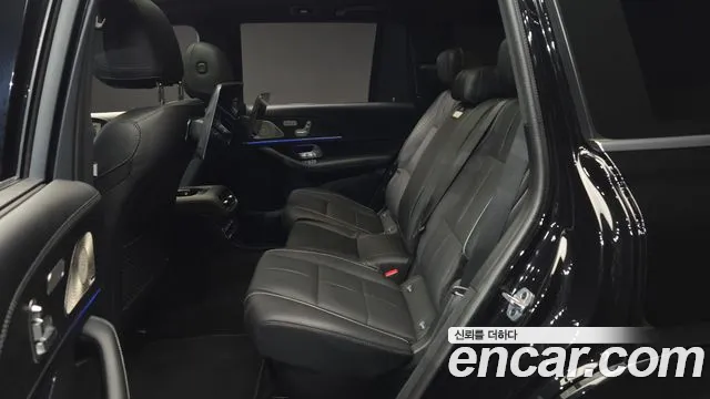 Mercedes-Benz GLS 2024 thumb 12